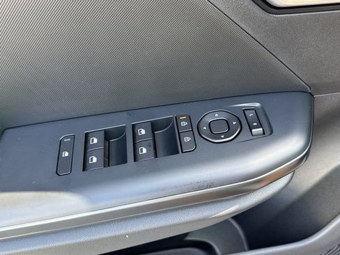 New 2026 Kia K4 FWD image 17