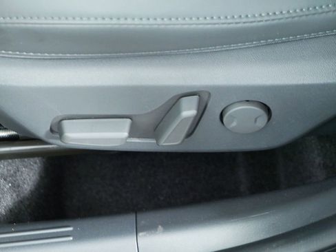 New 2026 Kia Niro SX image 23