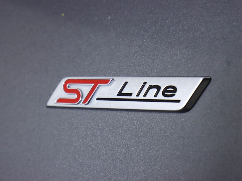 Used 2024 Ford Escape ST-Line AWD/4WD image 40