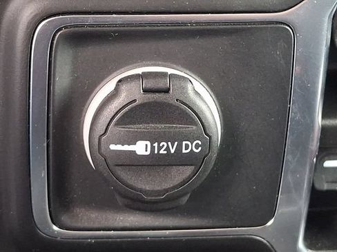 Used 2023 Jeep Wrangler Unlimited Sahara w/ Cold Weather Group AWD/4WD image 26