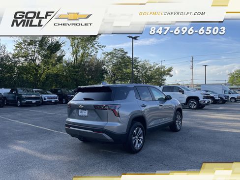 Used 2026 Chevrolet Equinox LT AWD/4WD image 7