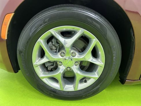 Used 2018 Chrysler Pacifica Limited FWD image 15