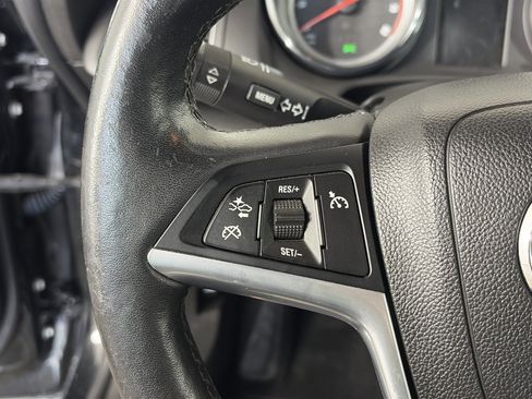 Used 2018 Buick Cascada Premium image 28