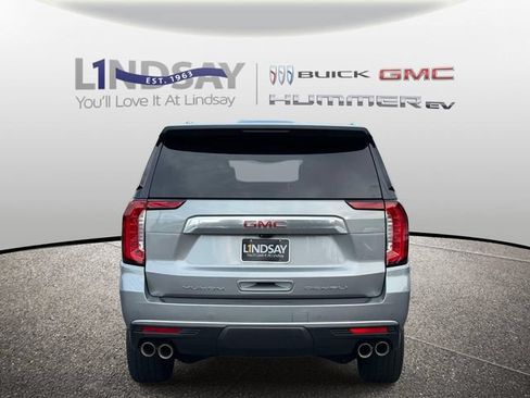 Certified 2024 GMC Yukon XL Denali w/ Advanced Technology Package AWD/4WD image 4