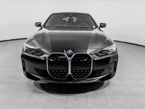 Used 2023 BMW i4 eDrive35 RWD image 9