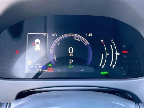 Used 2025 Lexus UX 300h FWD w/ Accessory Package (Z2) image 24