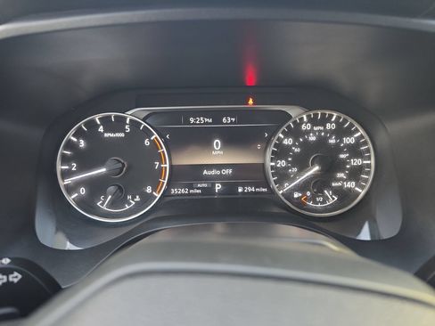 Used 2025 Nissan Rogue SV AWD/4WD image 19