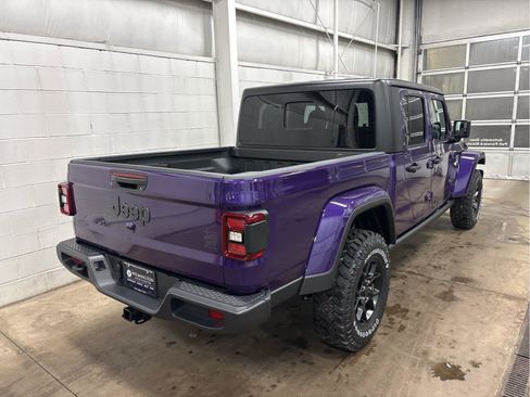 New 2026 Jeep Gladiator Mojave AWD/4WD image 3
