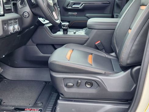 New 2026 GMC Sierra 1500 AT4 w/ AT4 Premium Package image 12