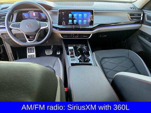 Used 2024 Volkswagen Atlas Peak Edition SE image 11