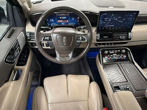 Certified 2022 Lincoln Navigator L Reserve image 25