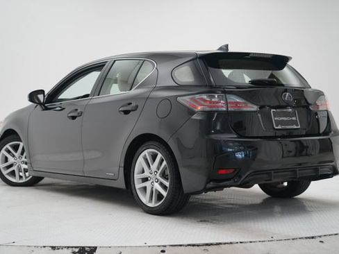 Used 2017 Lexus CT 200h FWD image 27