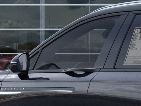 New 2026 Lincoln Nautilus Reserve image 20