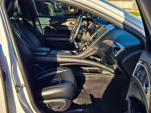 Used 2019 Lincoln MKZ Reserve w/ Reserve Plus Package image 5