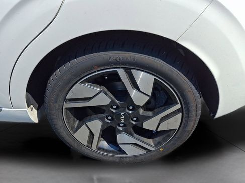 Used 2023 Kia Soul GT-Line FWD image 11