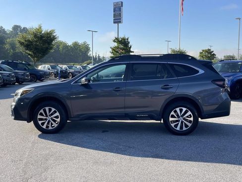 Used 2021 Subaru Outback Premium AWD/4WD image 23