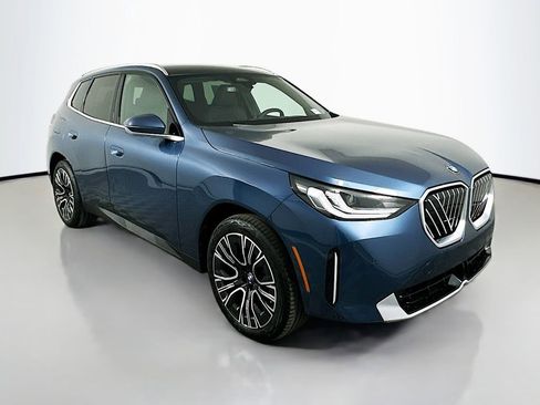 Used 2026 BMW X3 xDrive30 w/ Convenience Package image 3