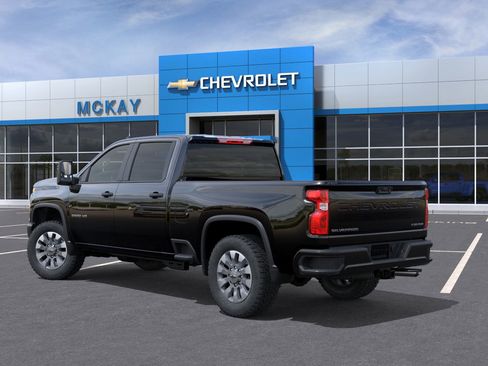 New 2026 Chevrolet Silverado 2500 Custom image 3