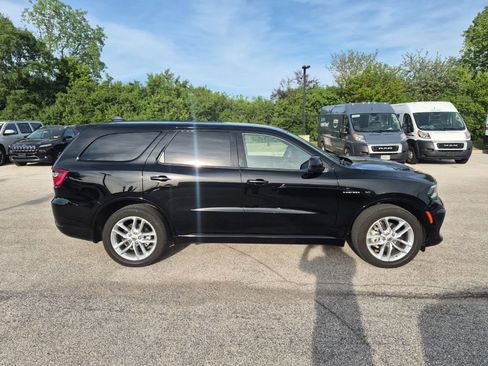 Used 2024 Dodge Durango R/T w/ Trailer Tow Group IV AWD/4WD image 4