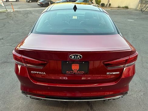Used 2018 Kia Optima SX w/ Technology Package FWD image 9