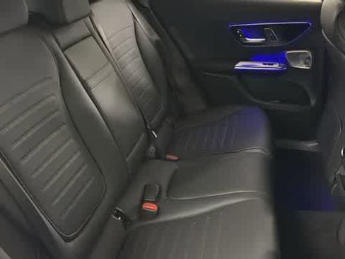Certified 2026 Mercedes-Benz GLC 300 4MATIC image 33