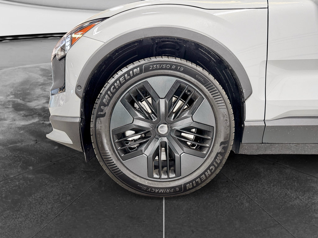 Used 2026 Volvo EX30 Cross Country Ultra w/ Protection Package Premier AWD/4WD image 28