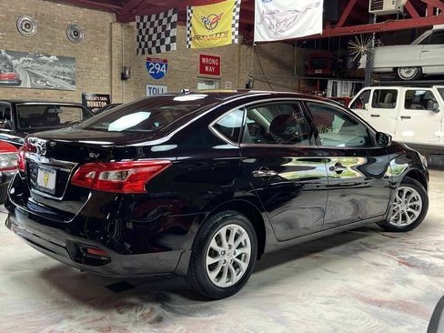 Used 2019 Nissan Sentra SV FWD image 2