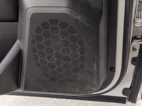 Certified 2015 RAM 2500 SLT w/ Protection Group image 31