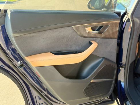 Used 2024 Audi RS Q8 image 24