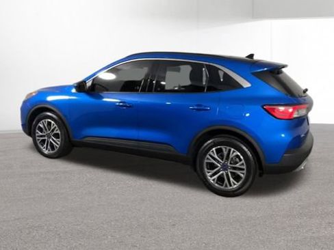 Used 2020 Ford Escape SEL image 6