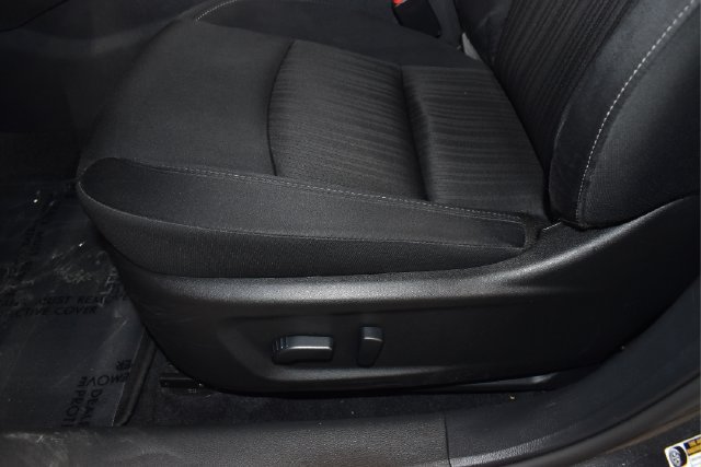 Used 2025 Nissan Altima 2.5 SV FWD image 24