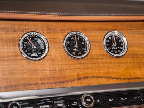 Used 2026 Bentley Continental GT AWD/4WD image 30