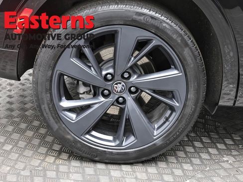 Used 2022 Buick Envision Preferred FWD image 31