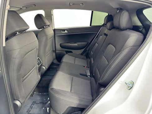 Used 2021 Kia Sportage LX image 33