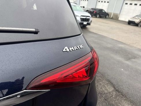 Used 2022 Mercedes-Benz GLE 350 4MATIC image 11