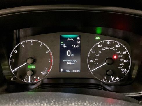 Used 2024 Toyota Corolla Cross AWD Hybrid w/ Moonroof Package image 20