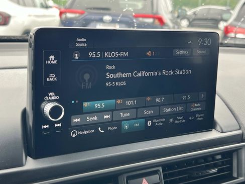 Used 2023 Honda Pilot Elite image 15