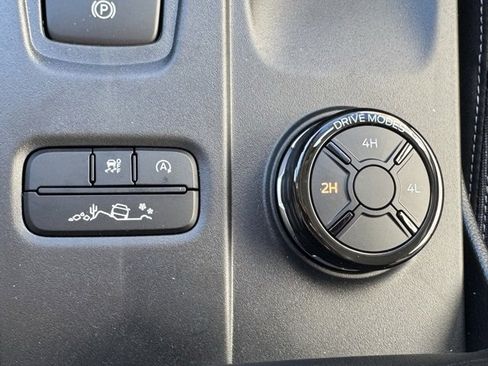 New 2025 Ford Ranger XLT w/ FX4 Off-Road Package image 28