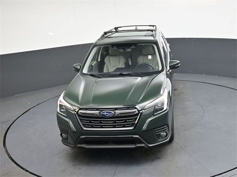 Used 2022 Subaru Forester Limited image 35