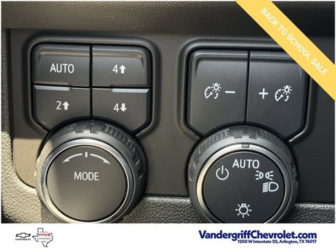 Certified 2024 Chevrolet Suburban High Country w/ Advanced Technology Package AWD/4WD image 21
