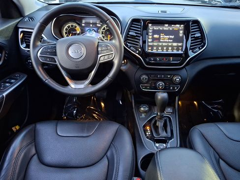 Used 2021 Jeep Cherokee Limited w/ Elite Package image 15