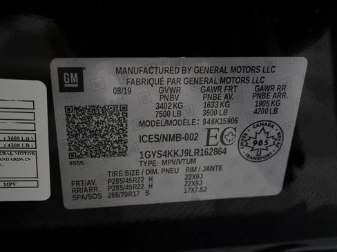 Used 2020 Cadillac Escalade ESV Platinum image 39