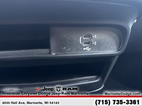 New 2026 Chrysler Pacifica Select w/ S Appearance Package image 18