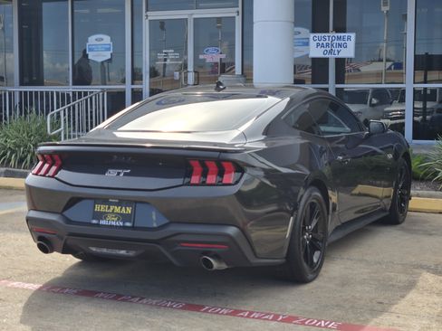 Used 2024 Ford Mustang GT RWD image 4
