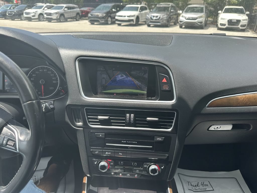 Used 2015 Audi Q5 2.0T Premium Plus w/ Technology Package AWD/4WD image 11