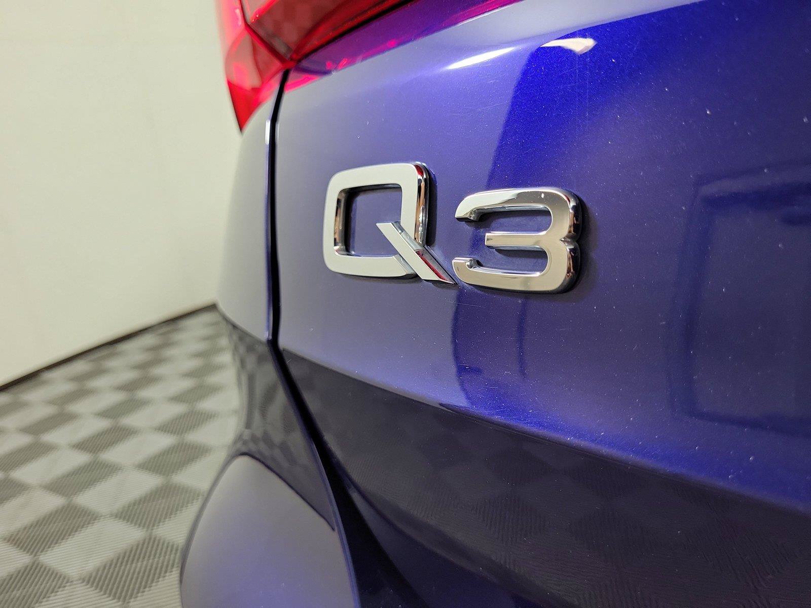 Used 2021 Audi Q3 2.0T Premium AWD/4WD image 7