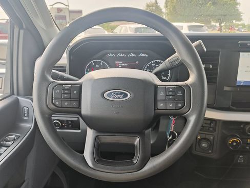 Used 2024 Ford F350 XLT AWD/4WD image 18