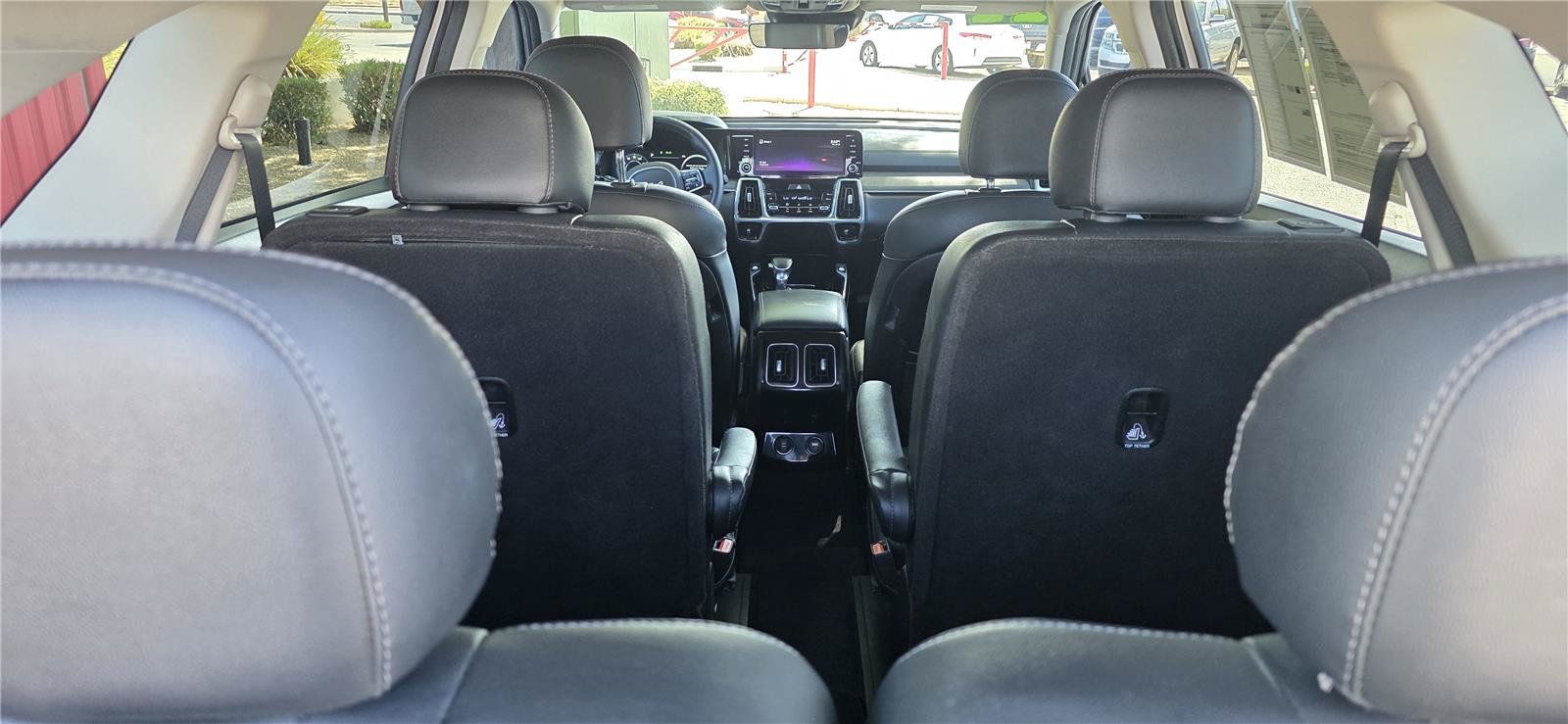 Used 2022 Kia Sorento SX Prestige AWD/4WD image 11