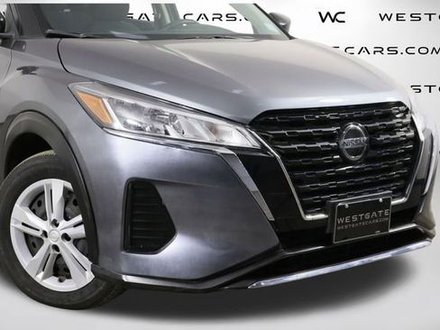Used 2021 Nissan Kicks S FWD image 37