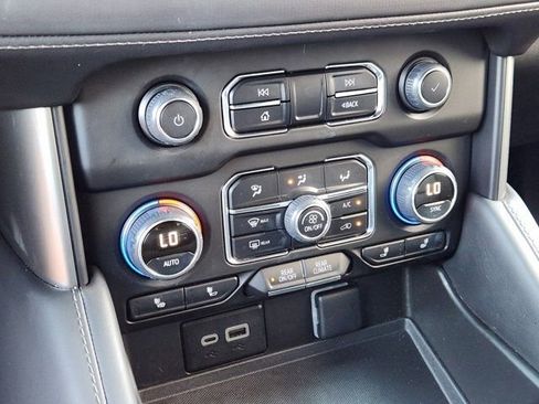 Used 2023 Chevrolet Tahoe Z71 image 23